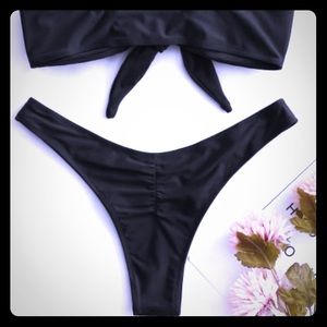 NWT scrunch booty bikini bottoms